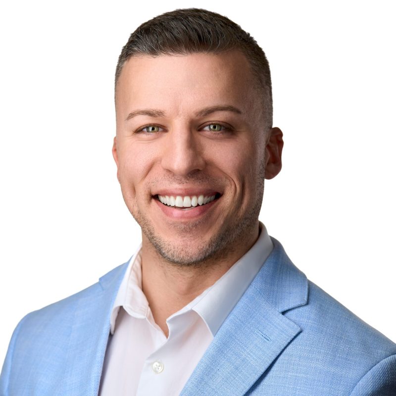 headshot of guy 4